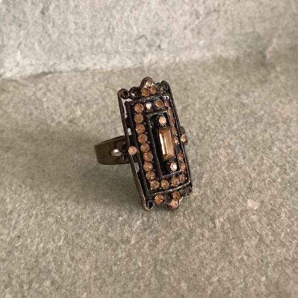 Vintage Jewelry - Vintage Crystal Ring
